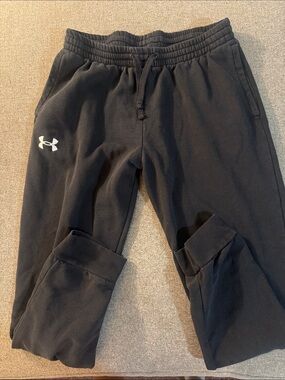3/$15- Under Armour Kids' Black Jogger Sweatpants